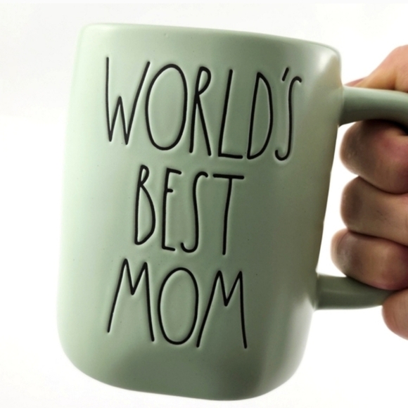 ⭐️2/ $50⭐️ Rae Dunn Artisan Mug  Pale Green Large Black Letters WORLD'S BEST MOM - Picture 8 of 10